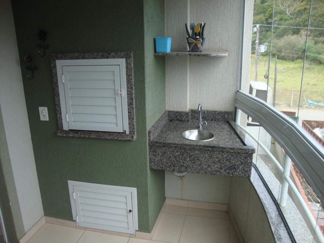 apartamento aluguel temporada bombinhas Exterior foto